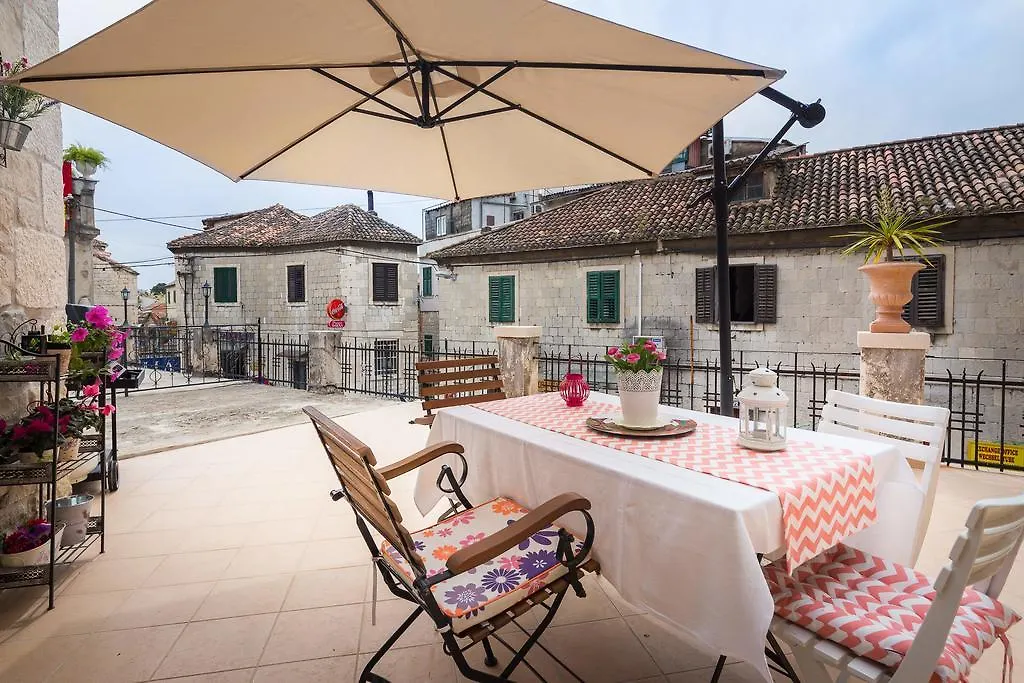 Phoenix Studio Apartment Split 0*,  Croatia